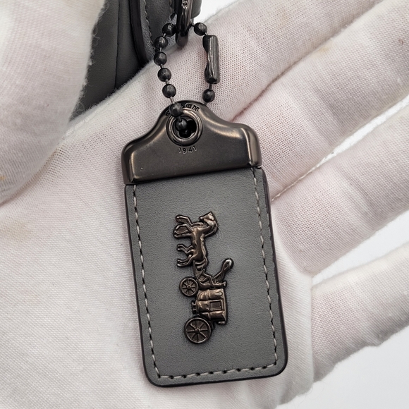 Coach 1941 Bedford Hobo In Heather Grey - Picture 13 of 16